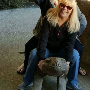 Meet your Posher, Micki